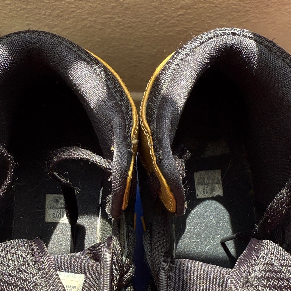Air Jordan 1 High Melo Nike Retro Gold Black - Picture 4 of 4